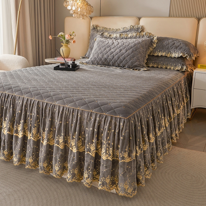 91家纺网 家纺一手货源 找家纺 罗艺轩 2024新款加厚宝宝绒夹棉床裙三件套-梦幻星辰 高级灰