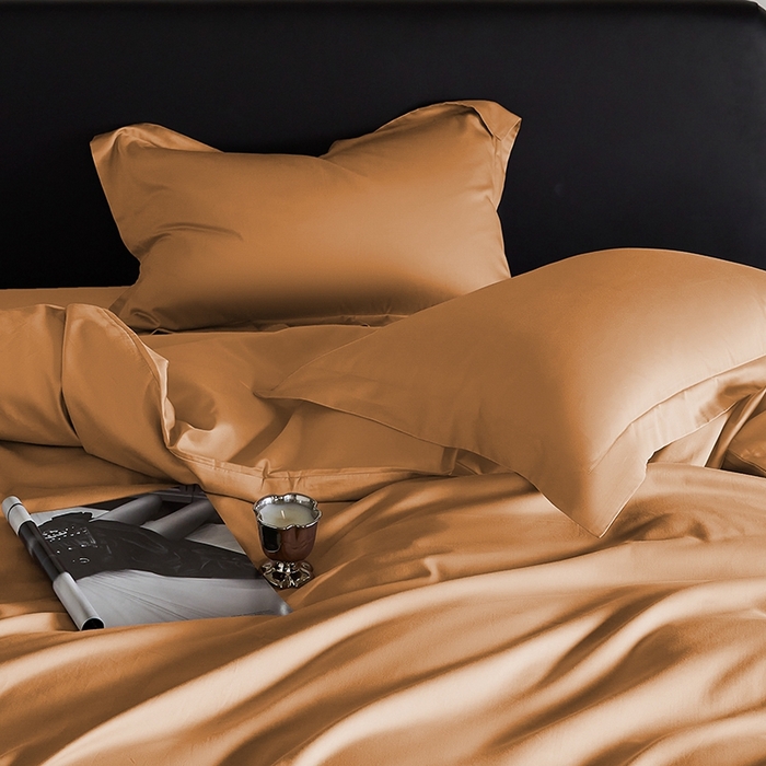 91家纺网 家纺一手货源 找家纺 秀色家纺 2025新款50支贡缎A类轻奢纯色长绒棉四件套全棉纯棉被套高级感床单三件套-雅克 雅克-南瓜橘