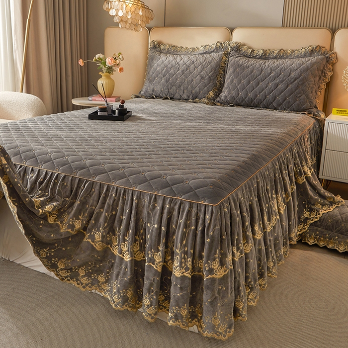 91家纺网 家纺一手货源 找家纺 罗艺轩 2024新款加厚宝宝绒夹棉床裙三件套-梦幻星辰 高级灰