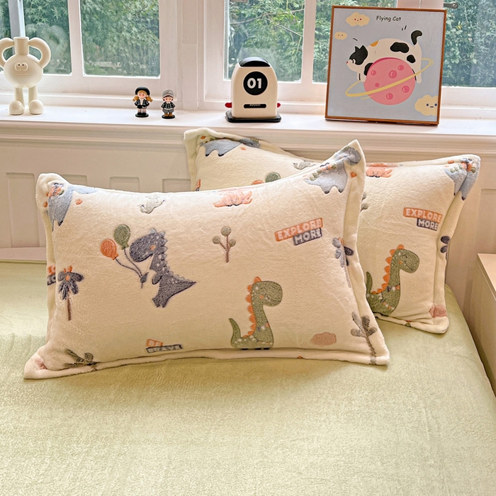 91家纺网 家纺一手货源 找家纺 韩巢家纺 2024新款加厚雪花绒牛奶绒珊瑚绒四件套-新品（提供卖家秀） 恐龙宝贝（绿）