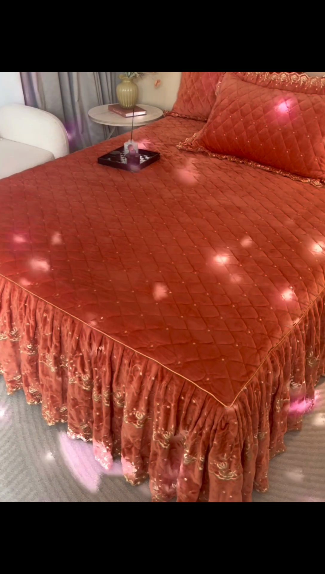 91家纺网 家纺一手货源 找家纺 罗艺轩 2024新款加厚宝宝绒夹棉床裙三件套-梦幻星辰 爱玛橙