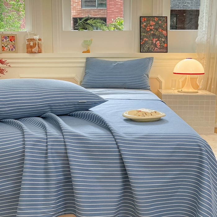 91家纺网 家纺一手货源 找家纺 义博家纺 2025新款全棉老粗布床单 蓝条纹