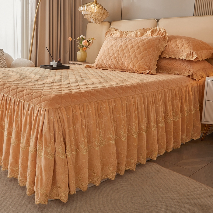 91家纺网 家纺一手货源 找家纺 罗艺轩 2024新款加厚宝宝绒夹棉床裙三件套-梦幻星辰 香槟金