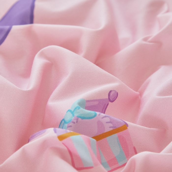 91家纺网 家纺一手货源 找家纺 蘭菲家纺 2024新款全棉小版卡通三丽鸥四件套 小甜酱.粉