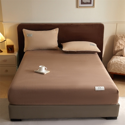 91家纺网 家纺一手货源 找家纺 （总）DC 2024新款B类双拼牛奶绒良品系列床笠