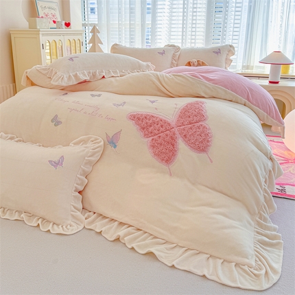 91家纺网 家纺一手货源 找家纺 （总）灰鲸 2025新款A类牛奶绒玫瑰兔毛贴布绣四件套