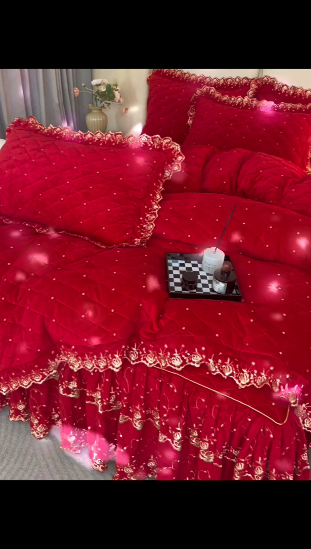 91家纺网 家纺一手货源 找家纺 罗艺轩 2024新款加厚宝宝绒夹棉床裙四件套-梦幻星辰 喜庆红