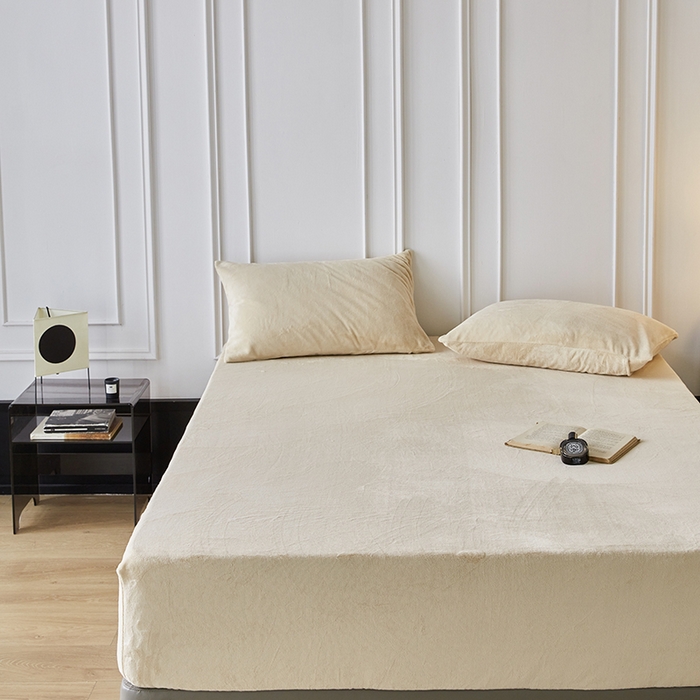 91家纺网 家纺一手货源 找家纺 千朵森 2024新款A类纯色牛奶绒单床笠-芙妮系列-风格二 芙妮-奶芋黄