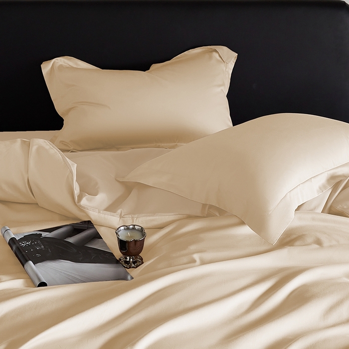 91家纺网 家纺一手货源 找家纺 秀色家纺 2025新款50支贡缎A类轻奢纯色长绒棉四件套全棉纯棉被套高级感床单三件套-雅克 雅克-奶昔白