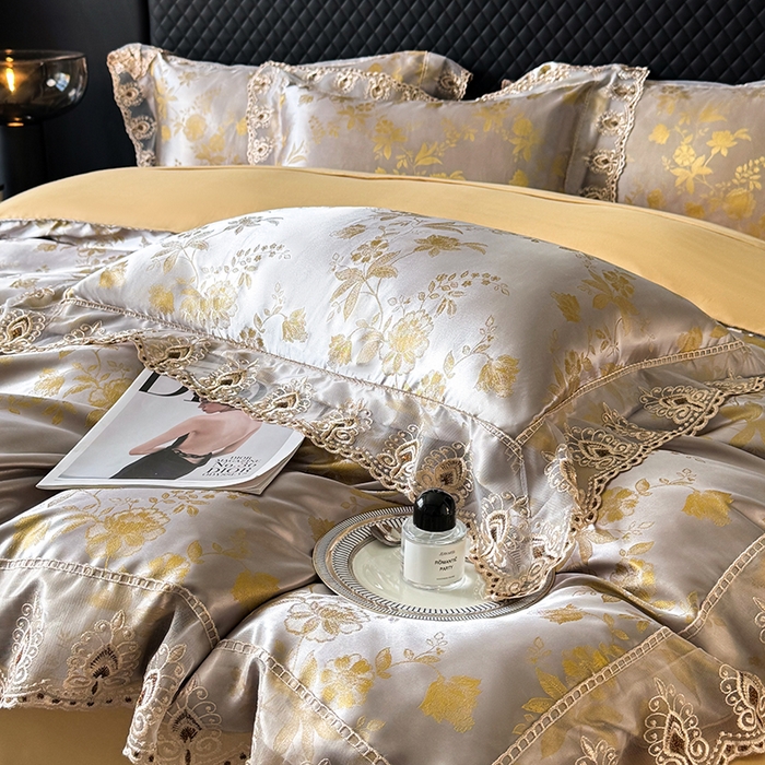 91家纺网 家纺一手货源 找家纺 七夜居 2025新款蕾丝花边欧式贡缎提花四件套礼盒装 花漾-黄