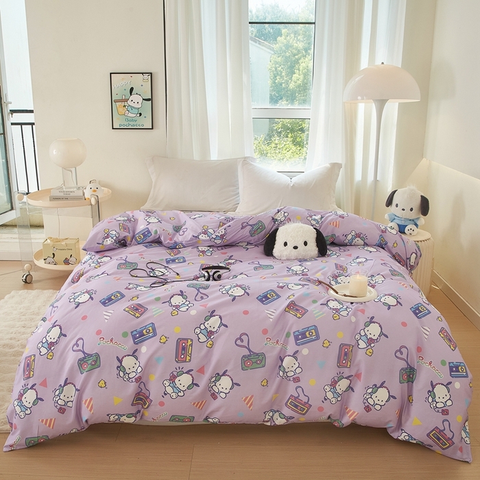 91家纺网 家纺一手货源 找家纺 蘭菲家纺 2024新款全棉小版卡通三丽鸥单被套 演唱会.紫