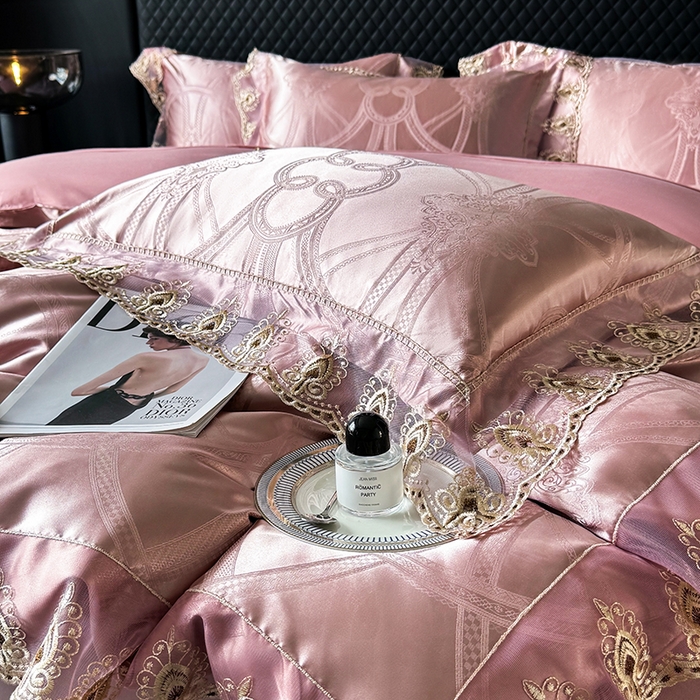 91家纺网 家纺一手货源 找家纺 七夜居 2025新款蕾丝花边欧式贡缎提花四件套礼盒装 梦语