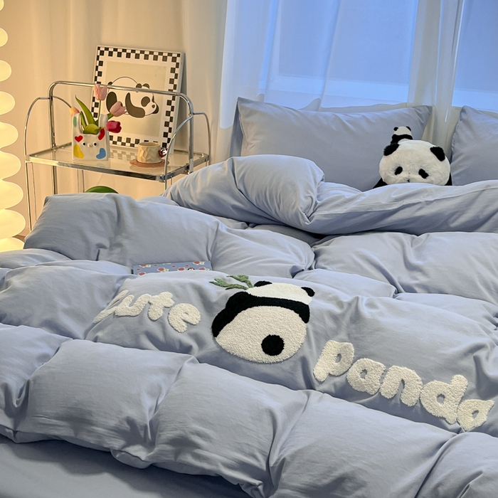 91家纺网 家纺一手货源 找家纺 葡萄家 2024新款超柔水洗棉毛巾绣四件套熊猫天空蓝