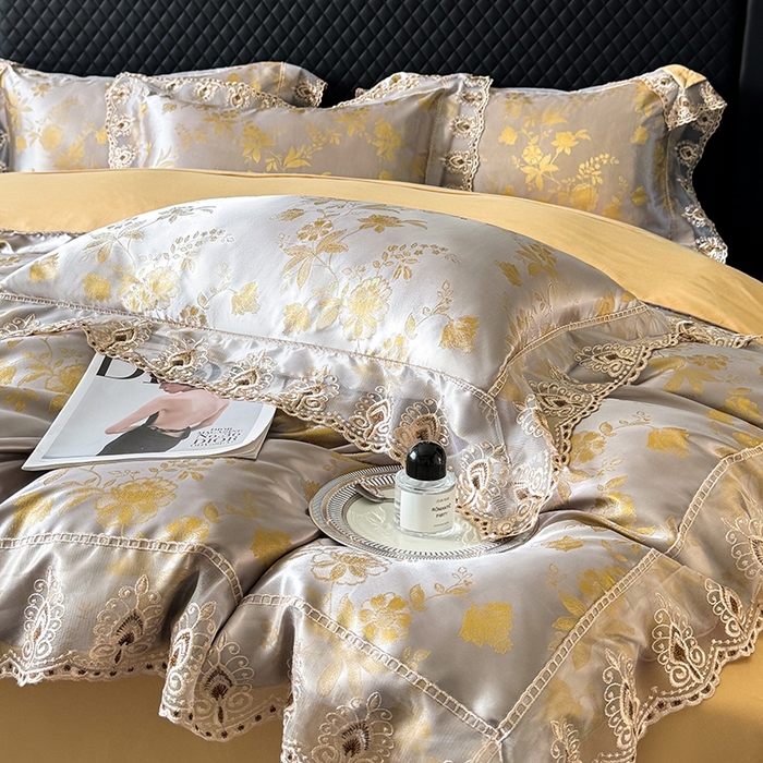 91家纺网 家纺一手货源 找家纺 七夜居 2025新款蕾丝花边欧式贡缎提花四件套礼盒装 花漾-黄