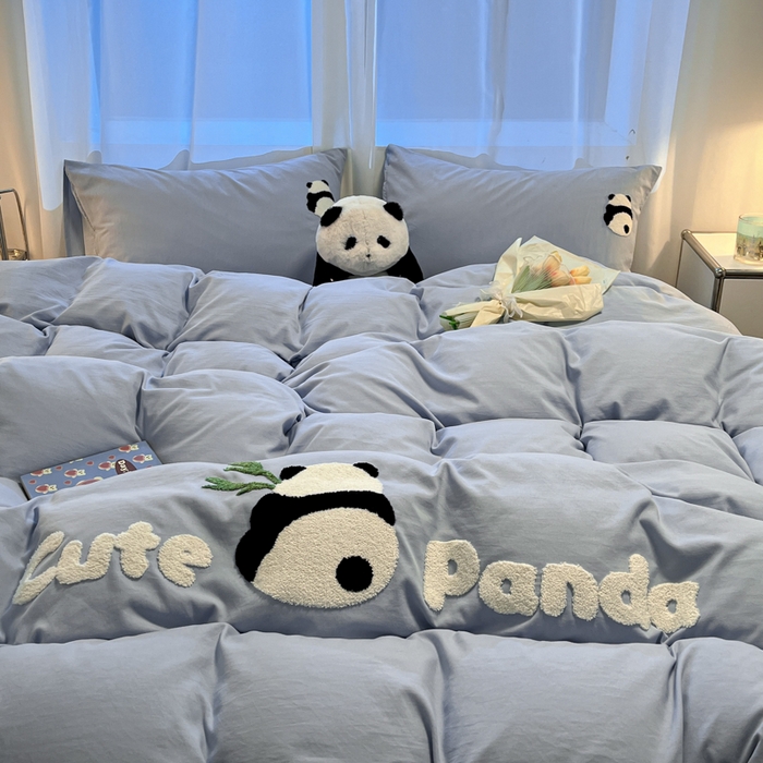 91家纺网 家纺一手货源 找家纺 葡萄家 2024新款超柔水洗棉毛巾绣四件套熊猫天空蓝