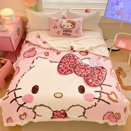 桃子家居 2024新款A类三丽鸥卡通数码印花大版多功能加厚牛奶绒羊羔绒毛毯组合三件套单品 羊羔绒毛毯-粉粉豹纹kt