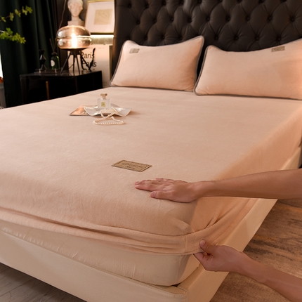 518 2025新款220克牛奶绒纯色床笠可定制绒床笠单床笠 奶茶米驼