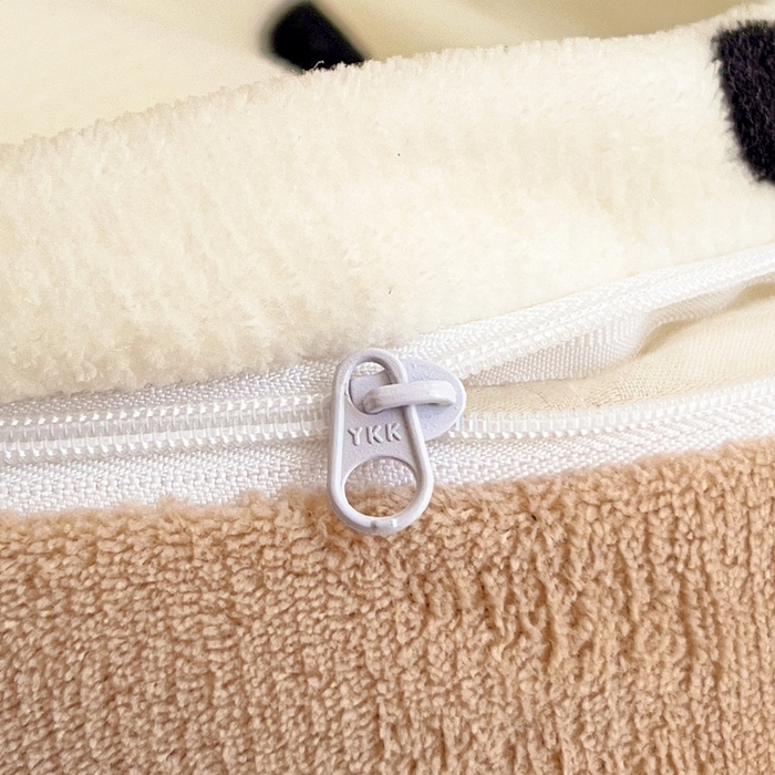 91家纺网 家纺一手货源 找家纺 乐童家纺 2024新款高克重牛奶绒小清新印＋绣系列四件套 波点小熊