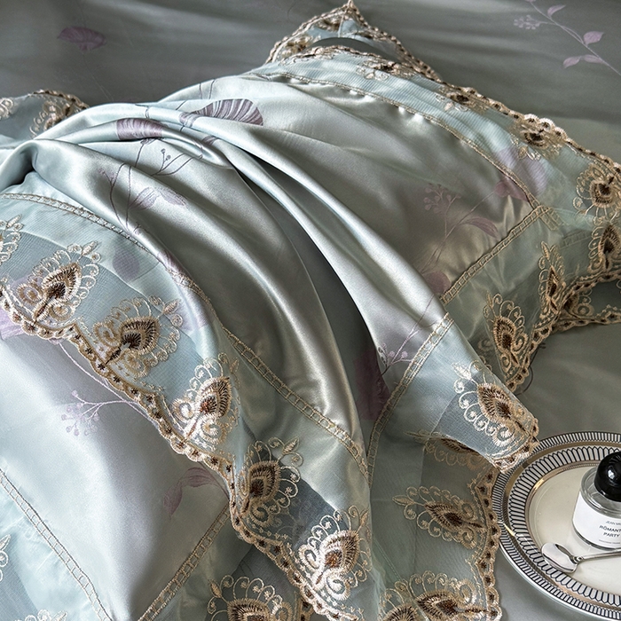 91家纺网 家纺一手货源 找家纺 七夜居 2025新款蕾丝花边欧式贡缎提花四件套礼盒装 春风忆