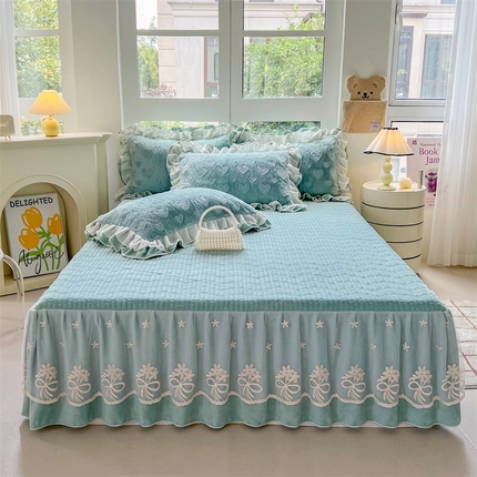 宜凡家纺 2024新款A类牛奶绒剪花绒床裙三件套 点点心动-水仙绿