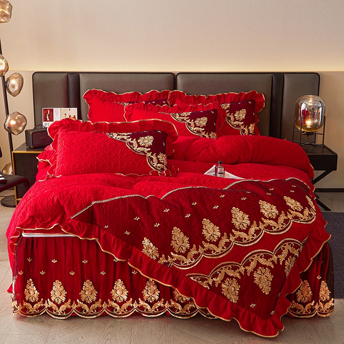 91家纺网 家纺一手货源 找家纺 罗艺轩 2024新款高克重水晶绒夹棉床裙四件套-欧典风尚 欧典风尚-喜庆红