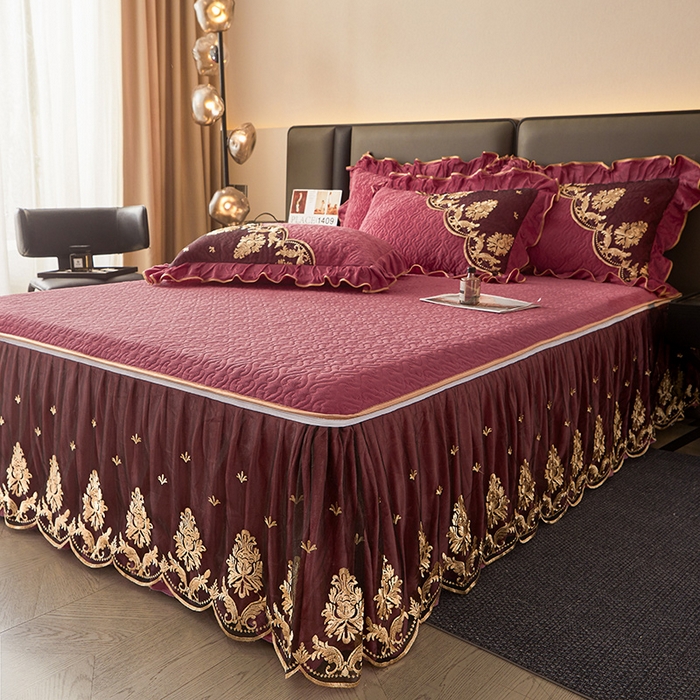 91家纺网 家纺一手货源 找家纺 罗艺轩 2024新款高克重水晶绒夹棉床裙三件套-欧典风尚 欧典风尚-深豆沙