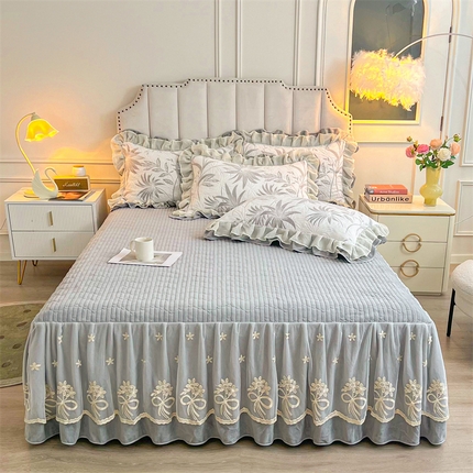 宜凡家纺 2024新款牛奶绒雕花绒床裙三件套 幽兰情