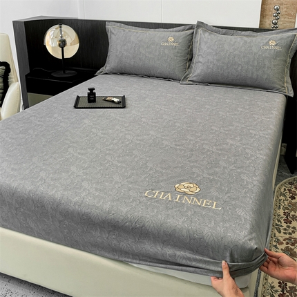 91家纺网 家纺一手货源 找家纺 （总）灰鲸 2025新款秋冬加厚磨毛刺绣床笠