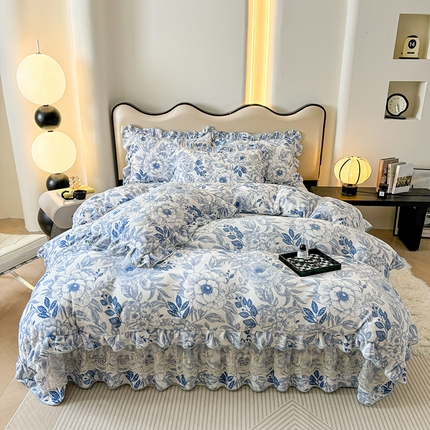 宜凡家纺 2024新款牛奶绒印花夹棉花边床盖四件套 浮世花梦