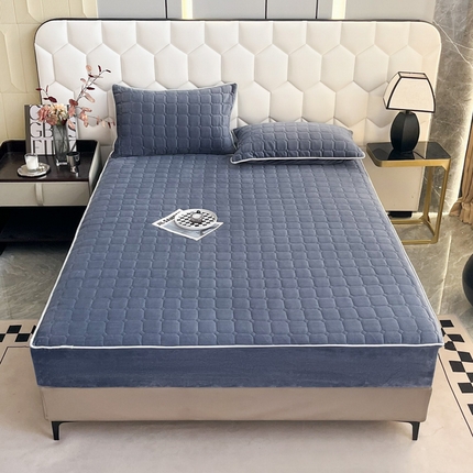 91家纺网 家纺一手货源 找家纺 （总）栩裕纺织 2025新款纯色系列牛奶绒夹棉床笠