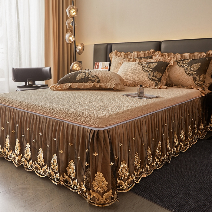 91家纺网 家纺一手货源 找家纺 罗艺轩 2024新款高克重水晶绒夹棉床裙三件套-欧典风尚 欧典风尚-香槟色