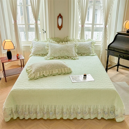 91家纺网 家纺一手货源 找家纺 （总）宜凡家纺 2024新款牛奶绒雕花绒床盖三件套