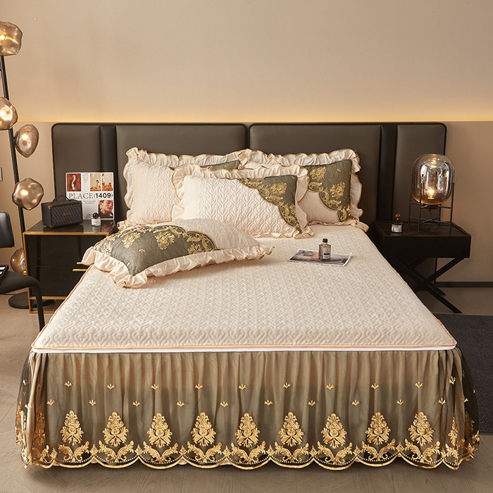 91家纺网 家纺一手货源 找家纺 罗艺轩 2024新款高克重水晶绒夹棉床裙四件套-欧典风尚 欧典风尚-珍珠白