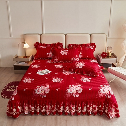 宜凡家纺 2024新款A类全棉大红印花床盖三件套 风传佳音