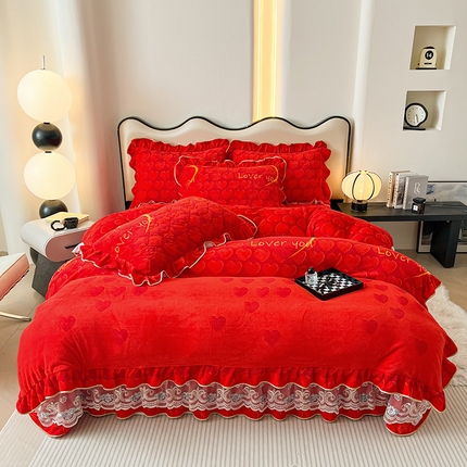 91家纺网 家纺一手货源 找家纺 （总）宜凡家纺 2024新款牛奶绒印花夹棉花边床盖四件套