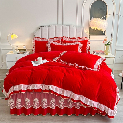 91家纺网 家纺一手货源 找家纺 （总）宜凡家纺 2024新款牛奶绒雕花绒床裙四件套