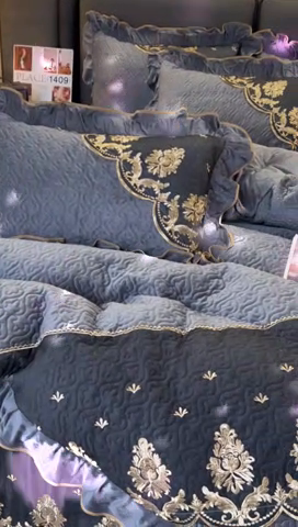 91家纺网 家纺一手货源 找家纺 罗艺轩 2024新款高克重水晶绒夹棉床裙四件套-欧典风尚 欧典风尚-高级灰