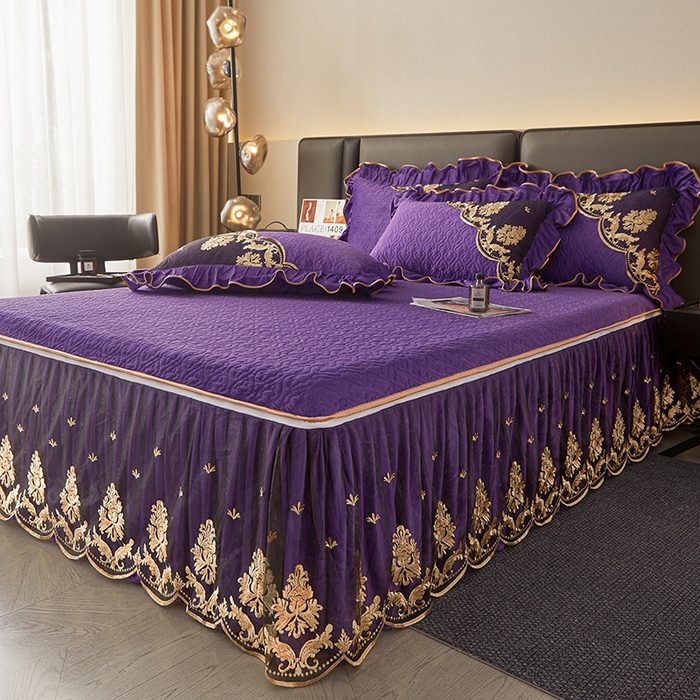 91家纺网 家纺一手货源 找家纺 罗艺轩 2024新款高克重水晶绒夹棉床裙三件套-欧典风尚 欧典风尚-魅力紫