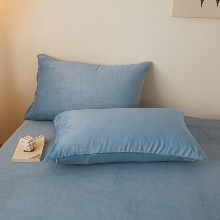 91家纺网 家纺一手货源 找家纺 鑫钰 2024秋冬新款加厚牛奶绒防水床笠 湖蓝