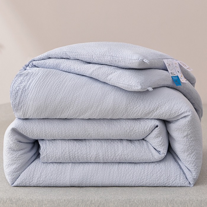 91家纺网 家纺一手货源 找家纺 富威堡家纺 2025新款A类泡泡纱新疆棉花被 淡银