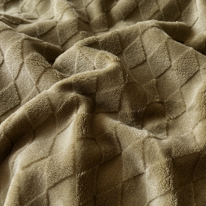 91家纺网 家纺一手货源 找家纺 菡宝 2024新款贝壳边无印风230g雕花绒床单四件套 菱形格-豆绿