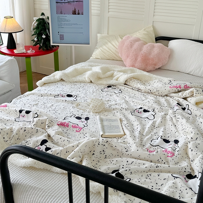 91家纺网 家纺一手货源 找家纺 吉象家纺 2024新款高克重牛奶绒羊羔绒印花毛毯 修狗