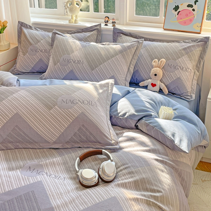 91家纺网 家纺一手货源 找家纺 暖芯优选 2025新款直播爆款加厚全棉磨毛四件套喷气印花纯棉（一字绣工艺款）学生三件套10月上新 费洛斯