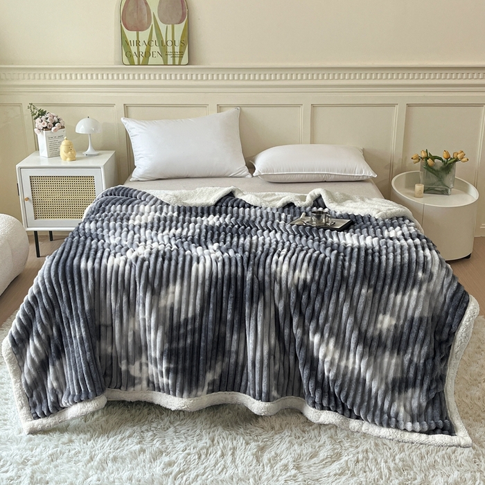 91家纺网 家纺一手货源 找家纺 璐维斯家纺 2025款双层加厚毛毯羊羔绒牛奶绒保暖毯子盖毯午睡法莱绒多功能毯子跨境外贸直播电商专供礼品绒毯 绅士灰