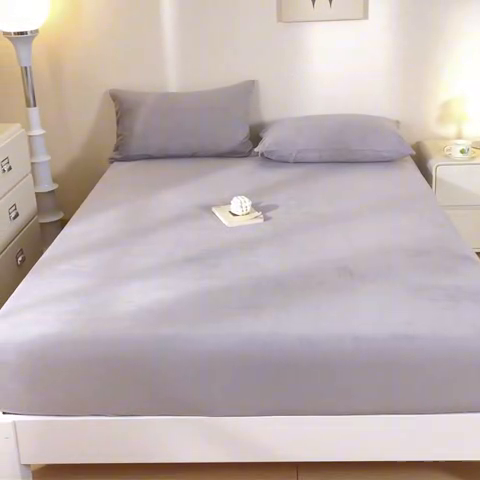 91家纺网 家纺一手货源 找家纺 鑫钰 2024秋冬新款加厚牛奶绒防水床笠 紫灰