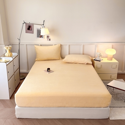 91家纺网 家纺一手货源 找家纺 （总）简宜家居（朝初家纺） 2025新款200克牛奶绒A版床笠