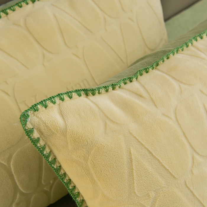 91家纺网 家纺一手货源 找家纺 菡宝 2024新款贝壳边无印风230g雕花绒单被套 华威-鹅黄