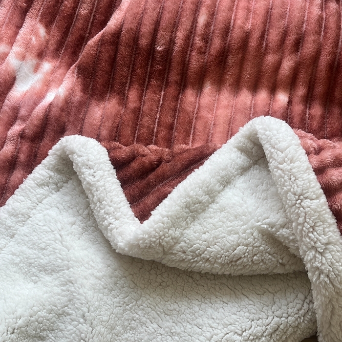 91家纺网 家纺一手货源 找家纺 璐维斯家纺 2025款双层加厚毛毯羊羔绒牛奶绒保暖毯子盖毯午睡法莱绒多功能毯子跨境外贸直播电商专供礼品绒毯 肉桂红