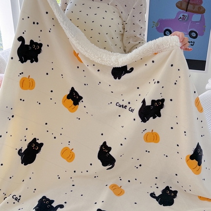 吉象家纺 2024新款高克重牛奶绒羊羔绒印花毛毯 南瓜猫