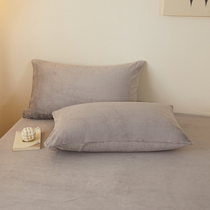 91家纺网 家纺一手货源 找家纺 鑫钰 2024秋冬新款加厚牛奶绒防水床笠 紫灰